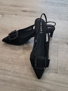 Anne Klein Black Pointed-Toe Slingback Heels with Buckle